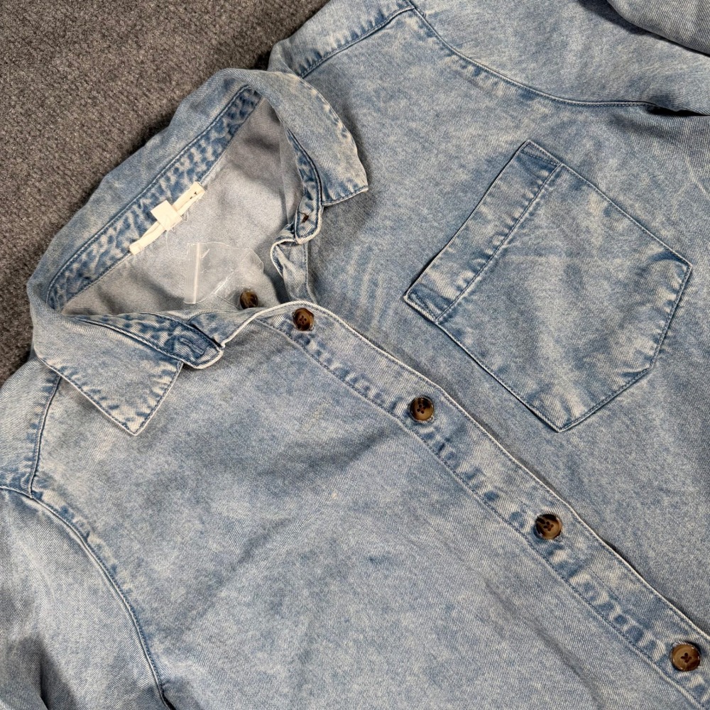 Jane Delancey Womens Light Acid Wash Denim Button Down Shirt Blue Large #4624